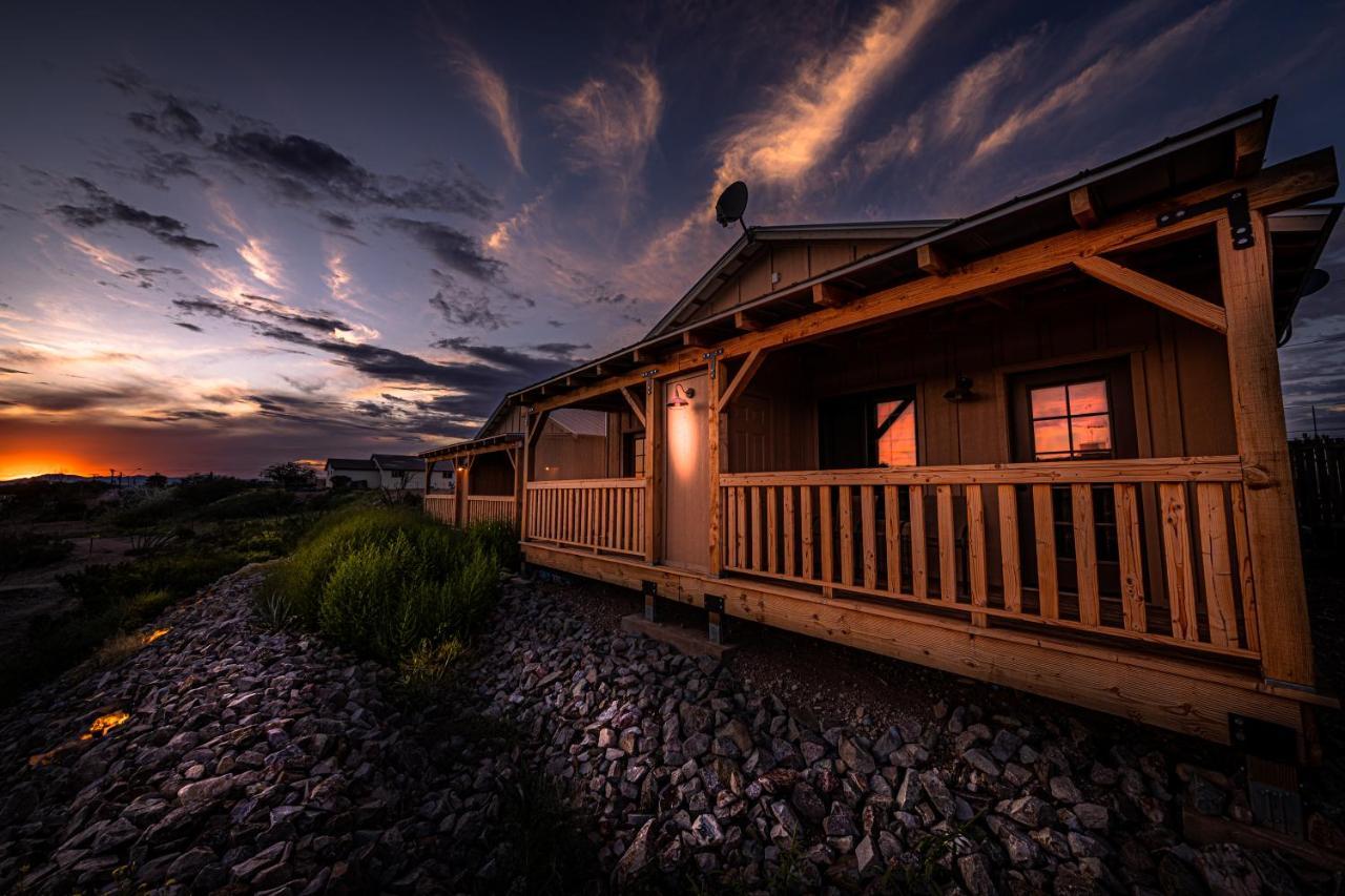 Miners Cabin #4 - King Bed - Private Balcony With Views Tombstone Exterior foto