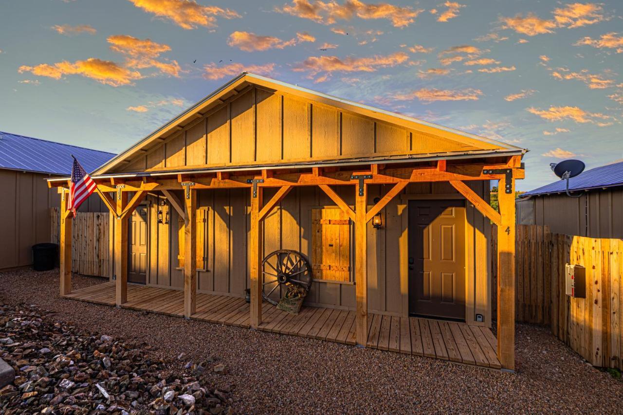 Miners Cabin #4 - King Bed - Private Balcony With Views Tombstone Exterior foto